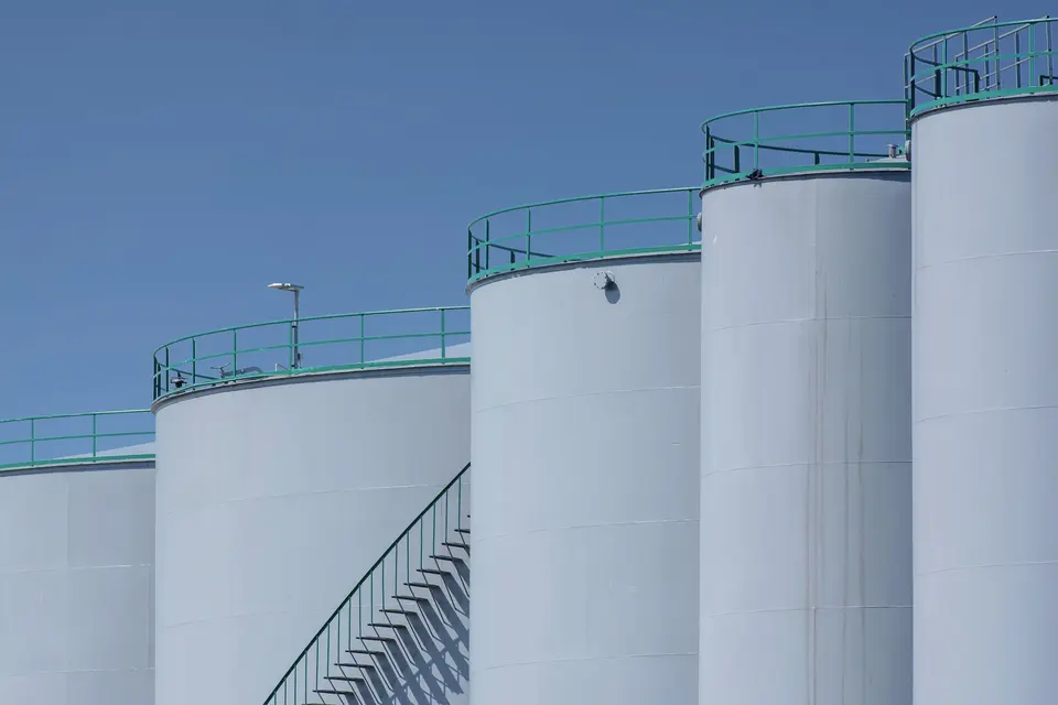 Storage and Terminals