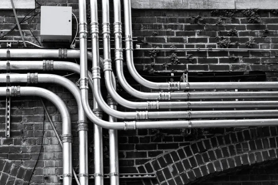 Pipelines Mounted on Wall ]